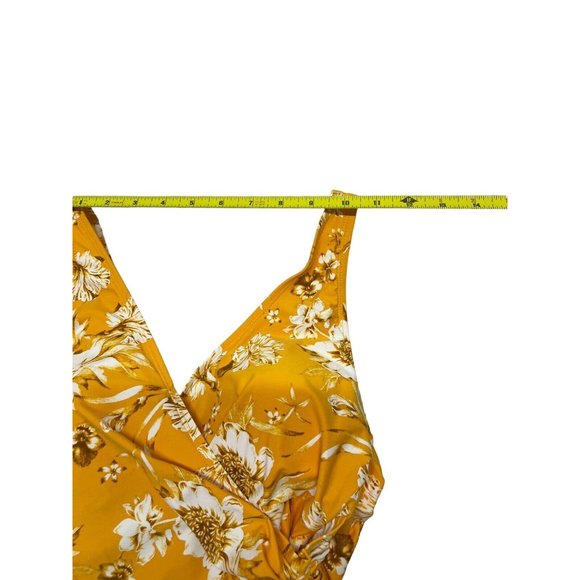 Nip Tuck Multi cup One Piece Yellow Floral Swimsuit Size 4 Rouched Side - Picture 6 of 9